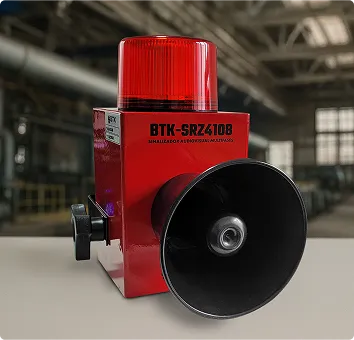 Sinalizador BTK-SRZ4108 posicionado sobre mesa em ambiente fabril